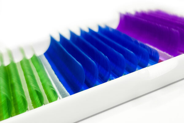Color Lash Extensions MIX (Purple/Blue/Green) PLATINUM 8–13 mm - Image 3