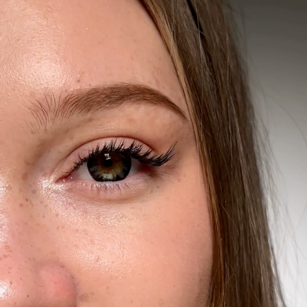 Black Eyelash Extensions Сurl B 20 lines PLATINUM - Image 9